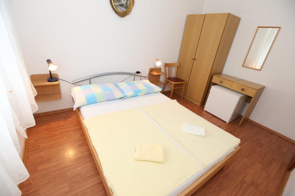 Guest House Ema Baška Szoba fotó